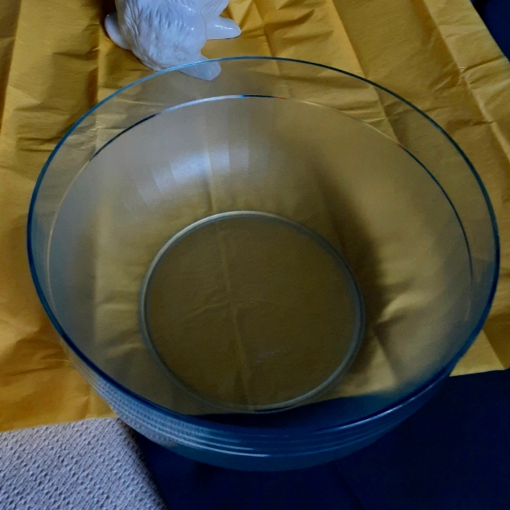 Tupperware Vintage Preludio Acrylic Bowl